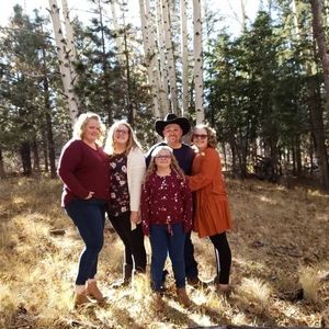 Meet your Posher, Angie